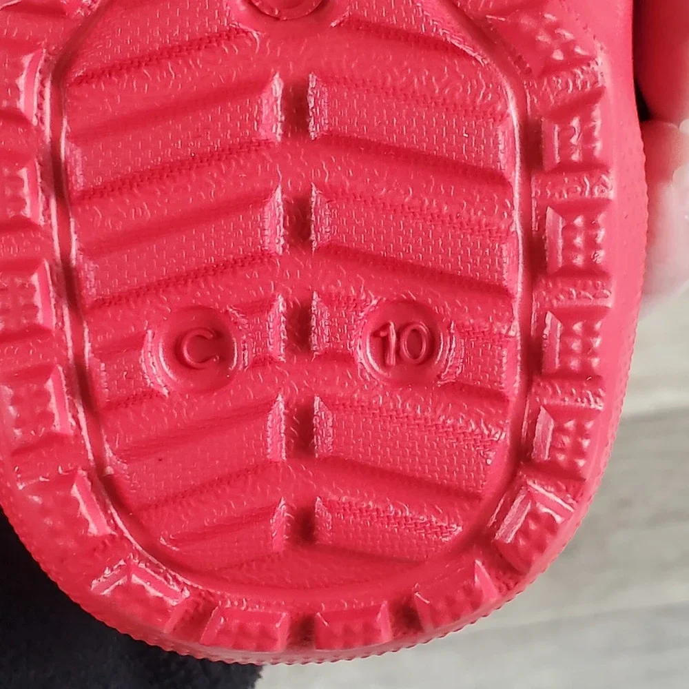 CROCS new without